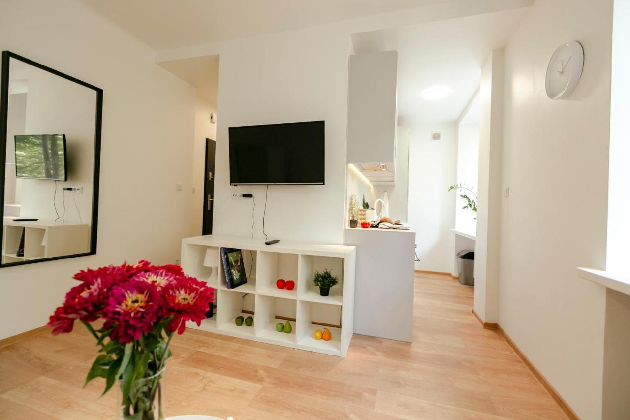 Jana Pawla II 36 - Bezplatny Podziemny Garaz - Free Parking - W Pelni Wyposazone Studio - Better Rental Варшава Экстерьер фото